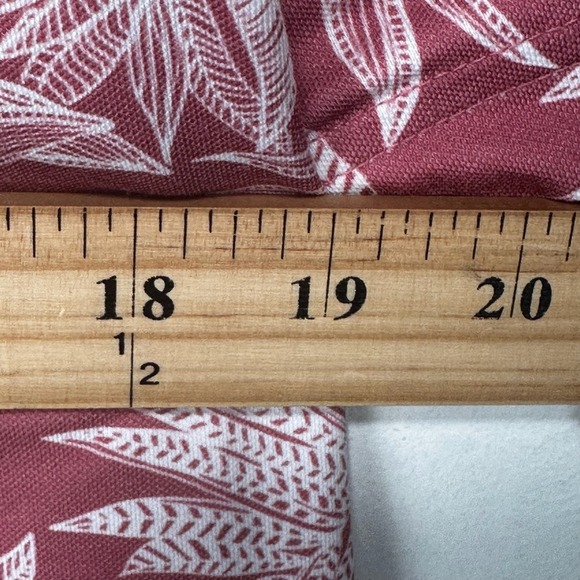 Travis Mathew Sea Journey Golf Polo Shirt XL Pink White Floral All Over Print - Picture 8 of 13